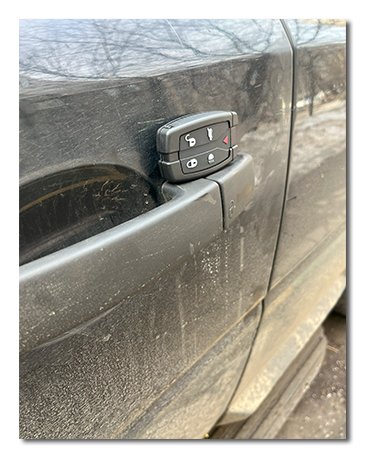 дубликат ключа с чипом Freelander 2012